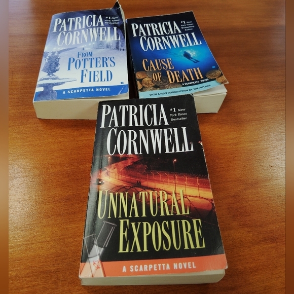 Lot of 3 Books from the Kay Scarpetta Series by Patricia Cornwell - Picture 1 of 6